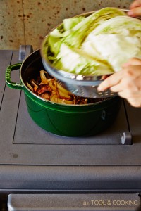 干し野菜の芋煮とキャベツのスチームの作り方